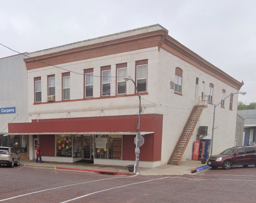 Syracuse Market Exterior